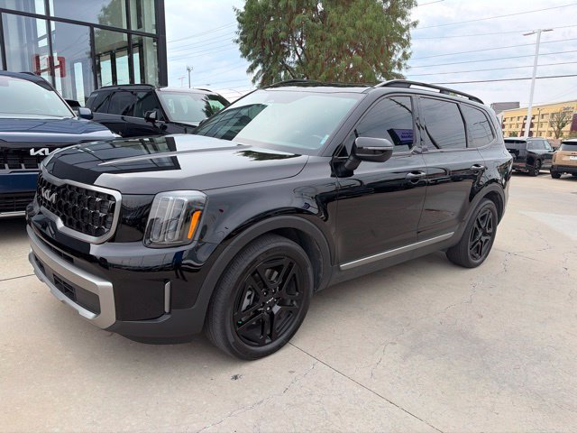 Used 2023 Kia Telluride EX X-Line AWD/4WD image 2