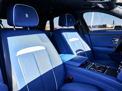 Used 2024 Rolls-Royce Ghost AWD/4WD image 43
