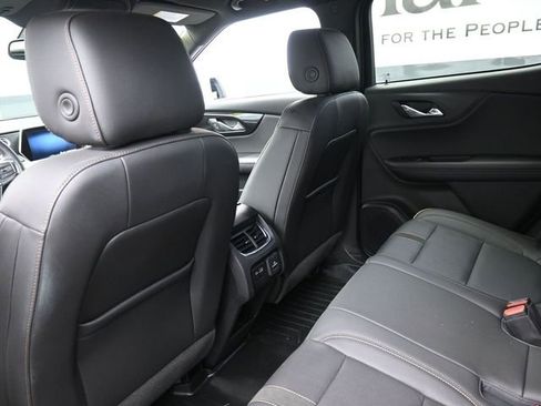 Used 2020 Chevrolet Blazer Premier image 23