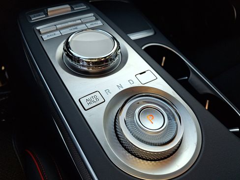 Certified 2023 Genesis GV70 2.5T w/ Sport Prestige Package image 22