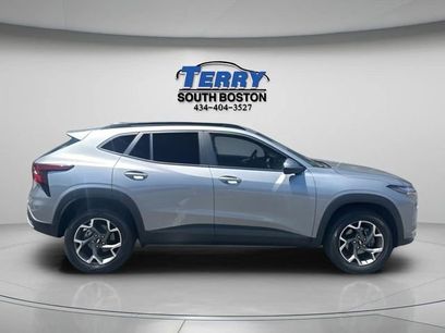 Used 2025 Chevrolet Trax LT
