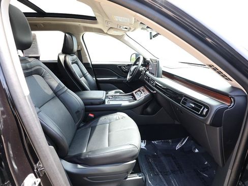 Certified 2023 Lincoln Aviator Reserve w/ Elements Package Plus AWD/4WD image 22
