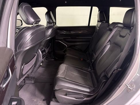 Used 2022 Jeep Grand Cherokee L Laredo RWD image 36