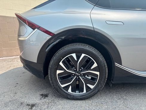 Used 2024 Kia EV6 Wind AWD/4WD image 4