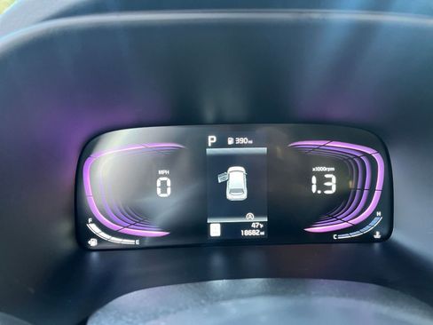 Used 2025 Kia Soul LX w/ LX Technology Package image 40