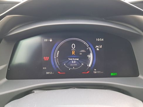 Used 2025 Lexus RZ 450e image 18