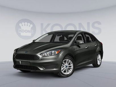 Used 2016 Ford Focus SE w/ SE Power Seat Package