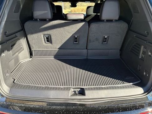 New 2026 Chevrolet Traverse RS AWD/4WD image 16