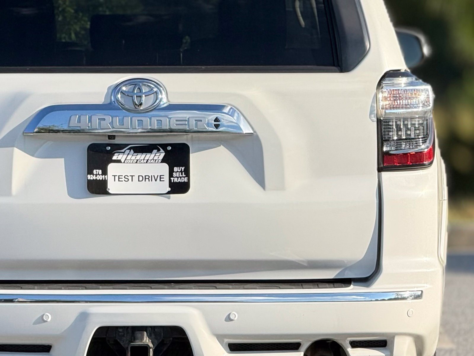 Used 2019 Toyota 4Runner Limited AWD/4WD image 16