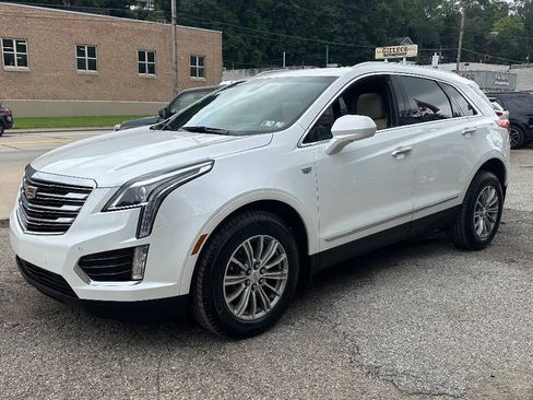 Used 2019 Cadillac XT5 Luxury AWD/4WD image 3