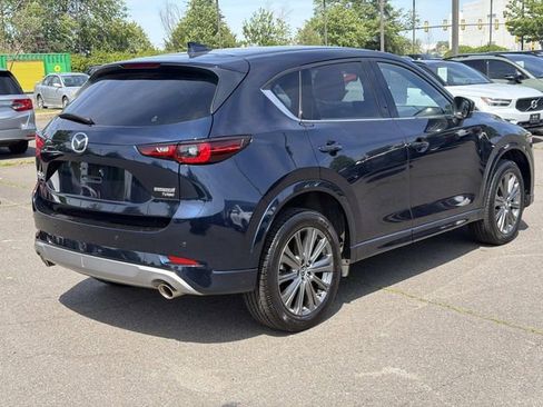 Used 2024 MAZDA CX-5 Signature AWD/4WD image 2