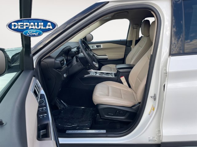 Used 2022 Ford Explorer Limited w/ Equipment Group 301A AWD/4WD image 11