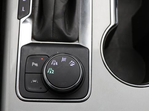 Used 2023 Chevrolet Blazer LT w/ Driver Confidence Package image 26