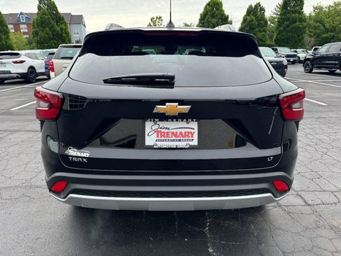 New 2026 Chevrolet Trax LT FWD image 28