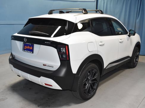 New 2026 Nissan Kicks SR w/ SR Premium Package image 23