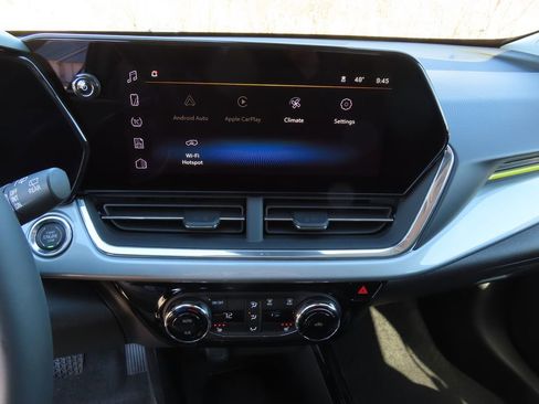 New 2026 Chevrolet Trax LT w/ Driver Confidence Package image 5