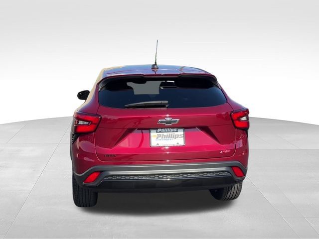 Certified 2024 Chevrolet Trax RS w/ Driver Confidence Package FWD image 5