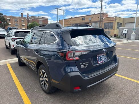 Used 2025 Subaru Outback Premium w/ Popular Package #1A AWD/4WD image 6