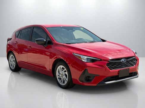 Used 2024 Subaru Impreza 2.0i AWD/4WD image 3