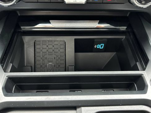 Used 2025 Ford F250 Lariat w/ Lariat Ultimate Package AWD/4WD image 27