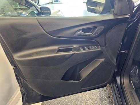 Used 2020 Chevrolet Equinox LT FWD image 27