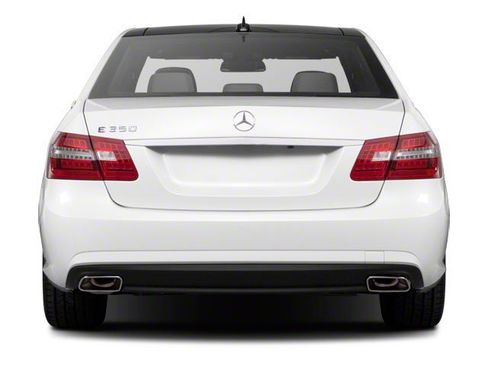 Used 2010 Mercedes-Benz E 550 Sedan image 5