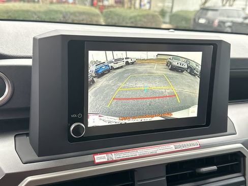 Certified 2025 Toyota 4Runner SR5 image 16