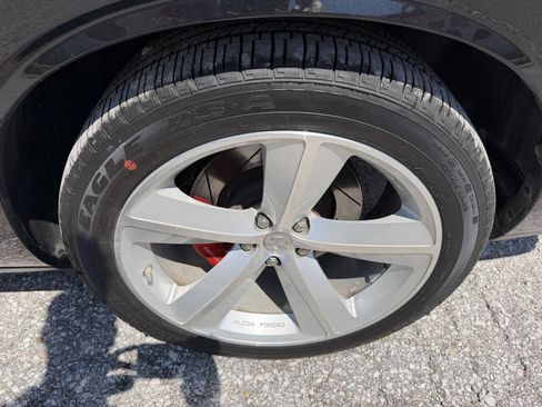 Used 2008 Dodge Challenger SRT8 RWD image 10