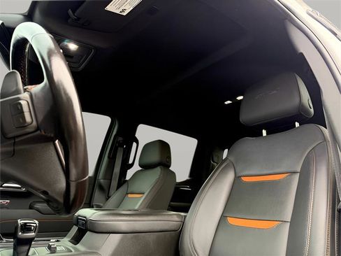 Used 2022 GMC Sierra 1500 AT4 w/ AT4 Preferred Package image 12