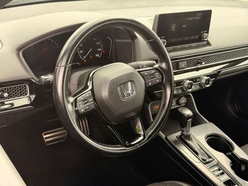 Used 2023 Honda Civic Sport image 18