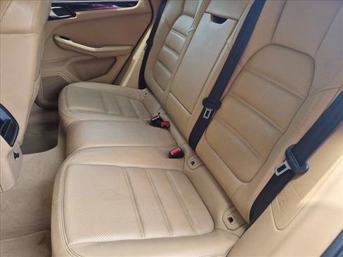 Used 2015 Porsche Macan S AWD/4WD image 16
