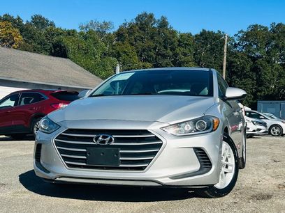 Used 2017 Hyundai Elantra SE