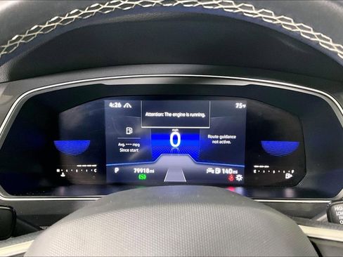 Used 2022 Volkswagen Tiguan SE image 20