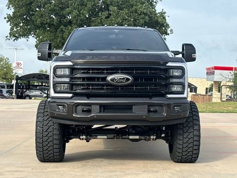 Used 2024 Ford F350 Lariat w/ Lariat Ultimate Package AWD/4WD image 2