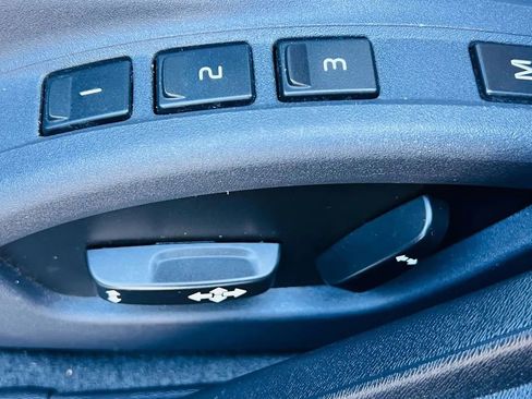 Used 2015 Volvo S60 T5 Premier image 32