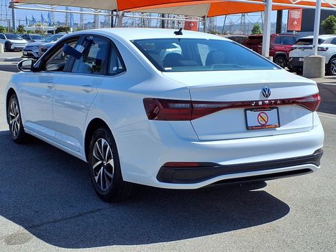 Used 2025 Volkswagen Jetta S FWD image 4