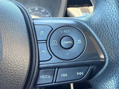 Used 2023 Toyota Corolla LE FWD image 20
