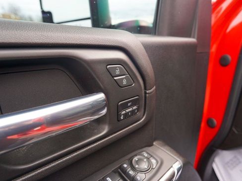 Used 2022 Chevrolet Silverado 2500 LTZ w/ LTZ Plus Package AWD/4WD image 20