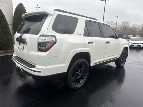 Used 2019 Toyota 4Runner Limited image 13