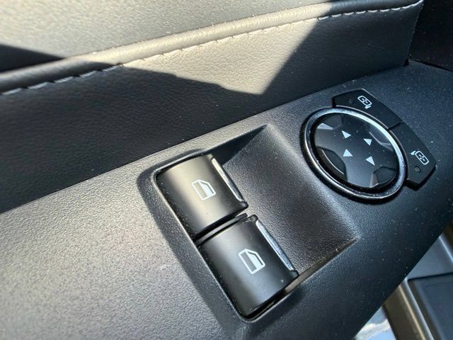 Used 2024 Ford Mustang GT Premium RWD image 14