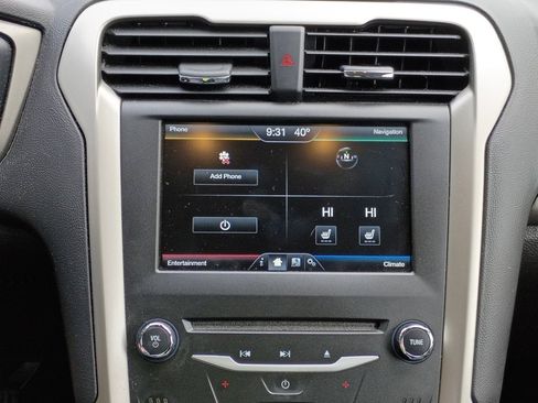 Used 2015 Ford Fusion Energi SE w/ Driver Assist Package image 14