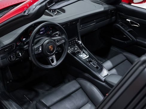Used 2019 Porsche 911 AWD/4WD image 47