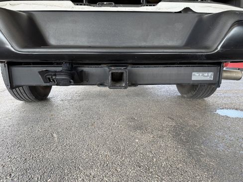 Used 2023 Chevrolet Express 3500 LS RWD image 25