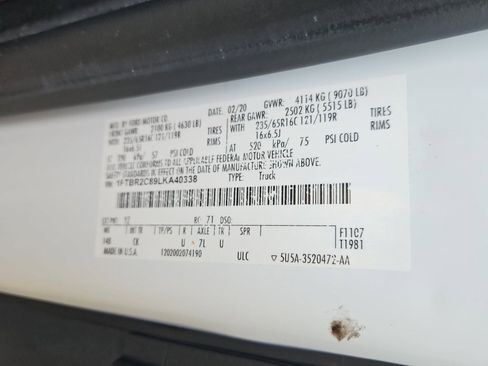 Used 2020 Ford Transit 250 Medium Roof AWD w/ Interior Upgrade Package image 7