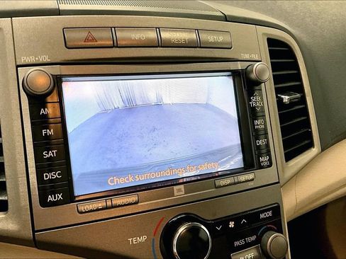 Used 2011 Toyota Venza w/ Premium Pkg #2 FWD image 14
