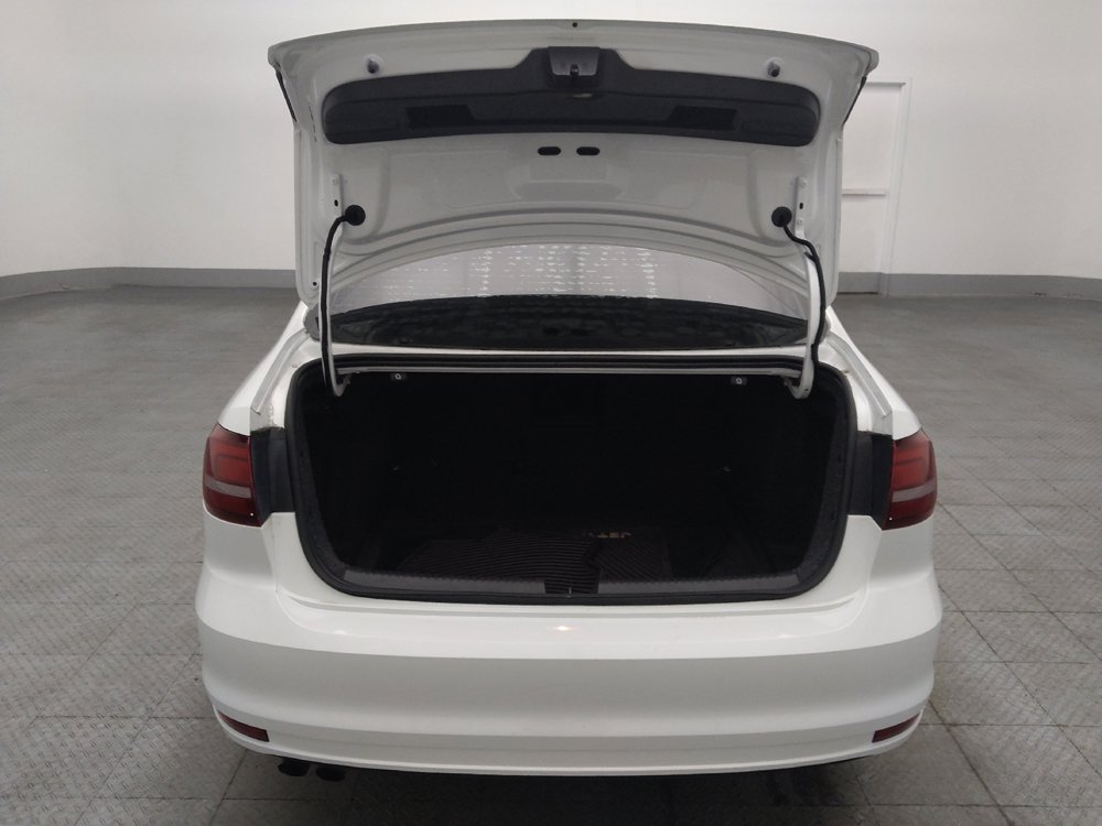 Used 2016 Volkswagen Jetta Sport FWD image 29