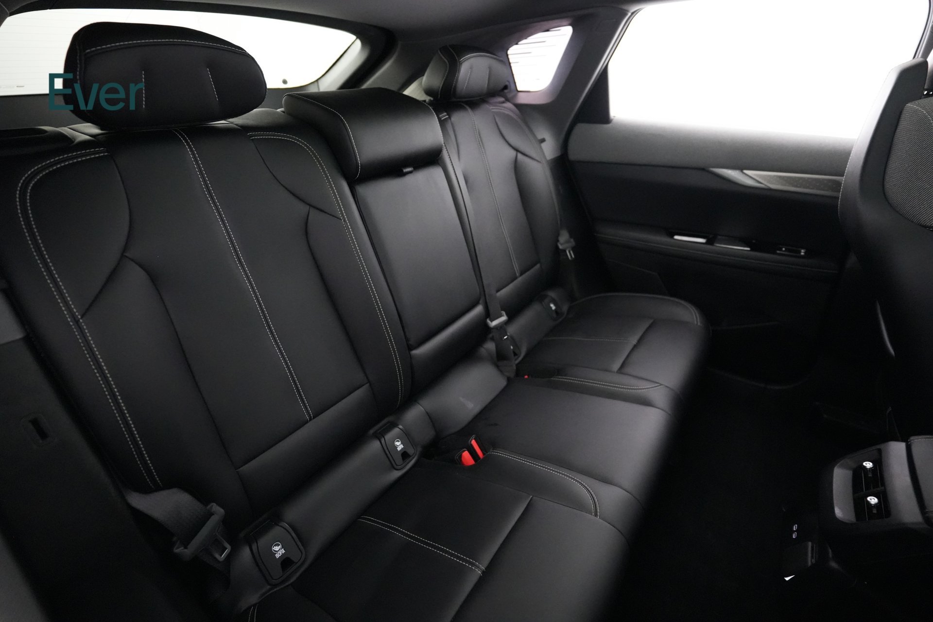 Used 2026 Cadillac Optiq Sport 1 w/ LPO, Floor Liner Package RWD image 5