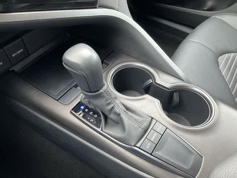 Used 2023 Toyota Camry SE w/ Convenience Package FWD image 23