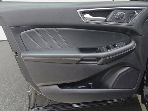 Used 2019 Ford Edge ST w/ Equipment Group 401A AWD/4WD image 25