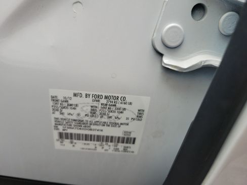Used 2013 Ford Explorer XLT FWD image 33